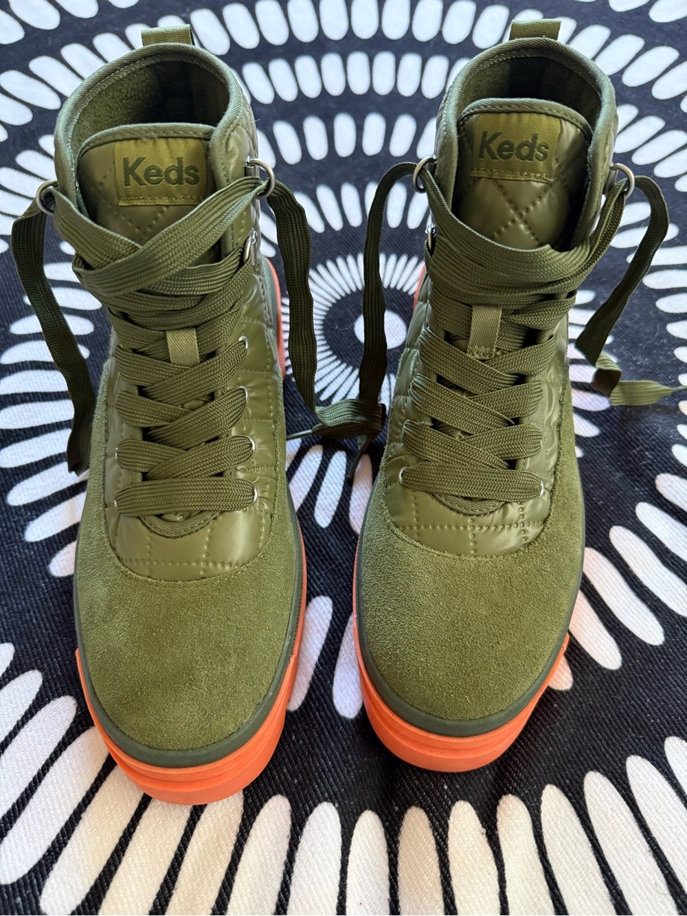 Never worn Keds Womens SoHo Quilted Boots
